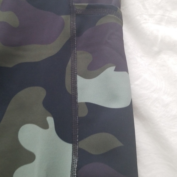 Reebok Camo Active Leggings Size XS - Picture 5 of 9